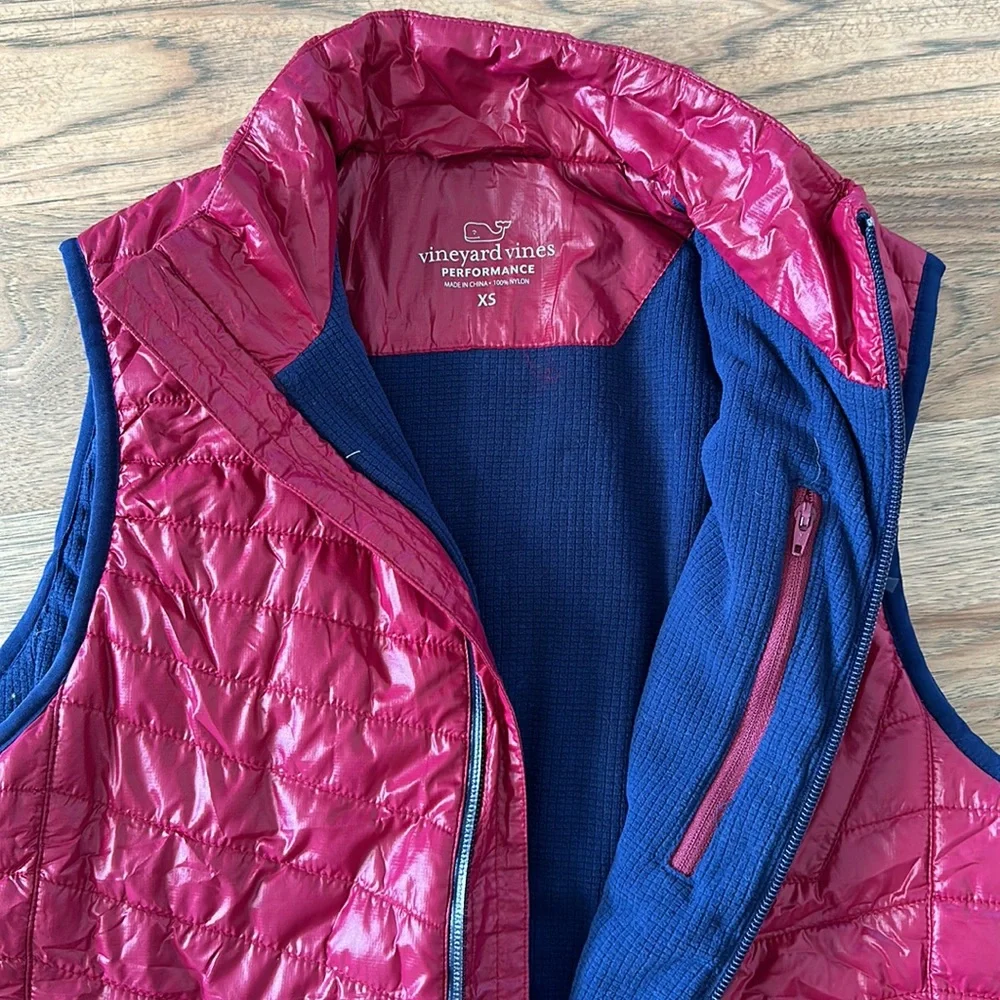 Vineyard Vines Performance Vest - Picture 4 of 6